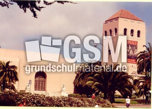 Young Memorial Museum.jpg